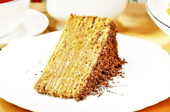 Песочный торт с вареной сгущенкой «Микадо»