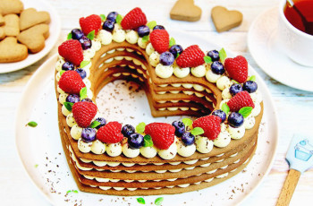Медовый торт со сливочным кремом «Сердце»