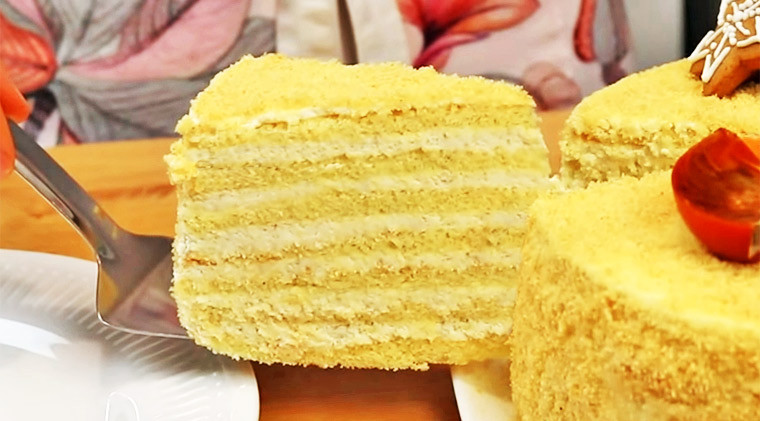 Блинный торт – рецепты десерта с нежным кремом!