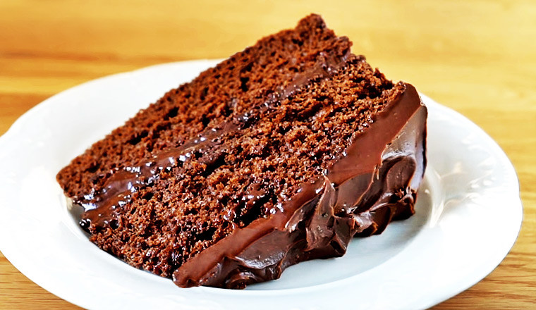 Вкусности » Шоколадный торт с вишневым конфи и ганашем » Рецепты от Дайкири