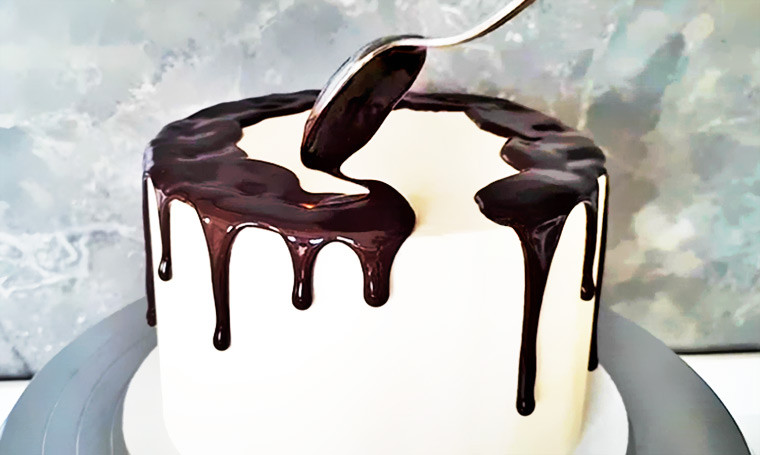 Шоколадная глазурь для подтеков на торте